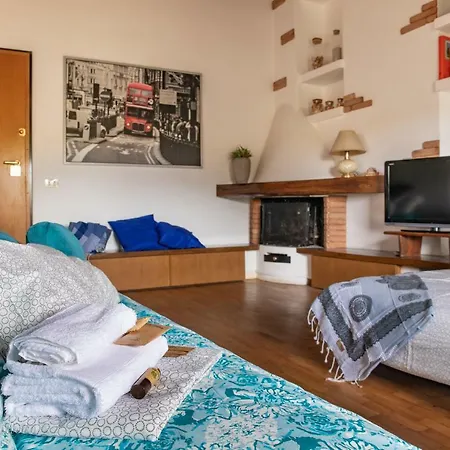 Eva Suite, 50 Mt From The Beach *